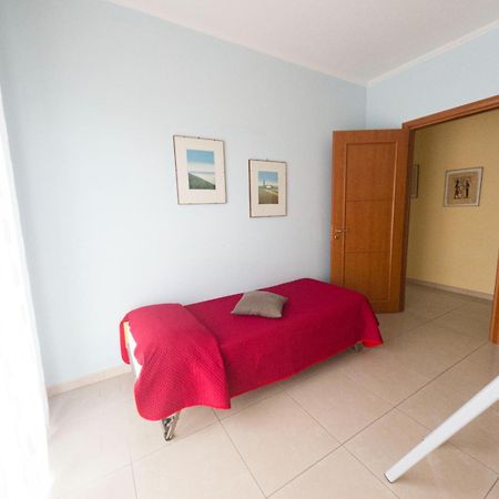 Residence Calle Del Porto Manfredonia Buitenkant foto