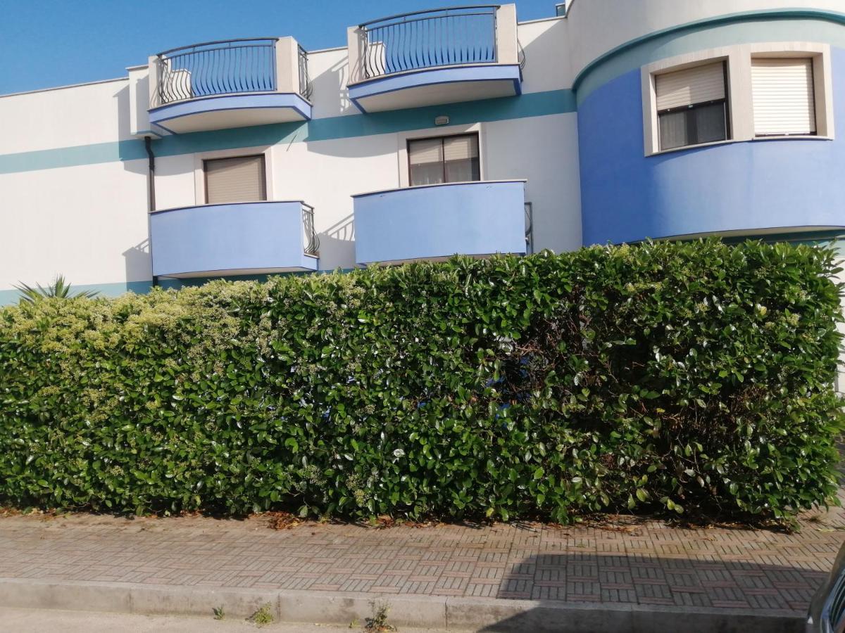 Residence Calle Del Porto Manfredonia Buitenkant foto