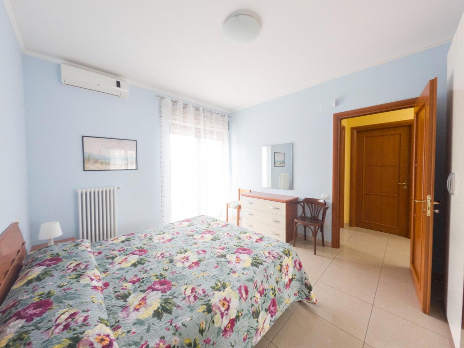 Residence Calle Del Porto Manfredonia Buitenkant foto